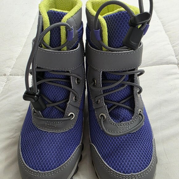 Columbia Kids Snow Boots Size 9 Black Blue Waterproof Winter Boots - Picture 1 of 6